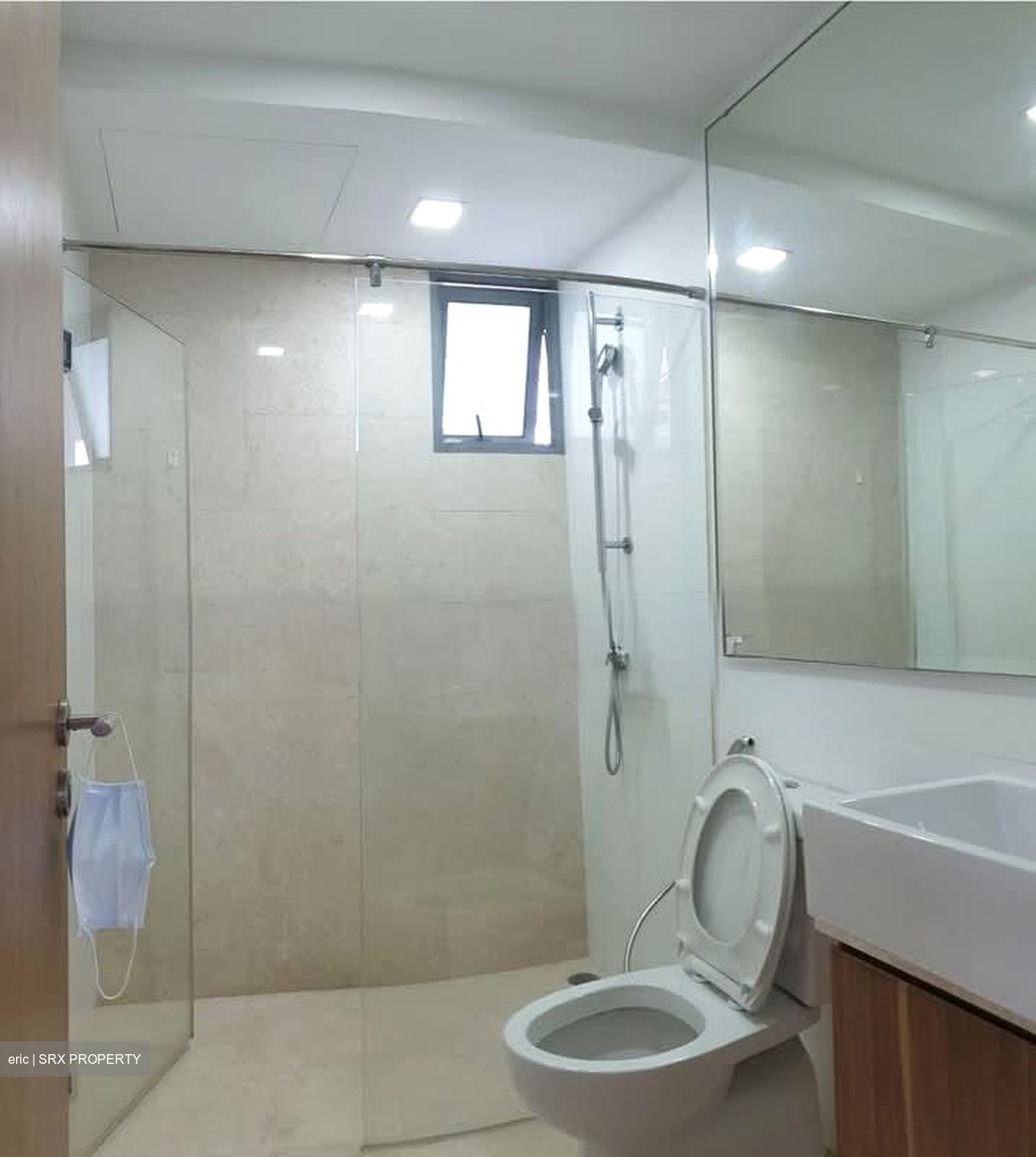 Waterfront Waves (D16), Condominium #573144541